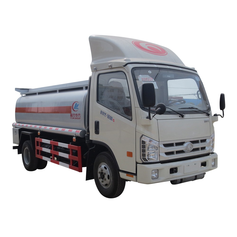 Forland 3000 लीटर ईंधन टैंक ट्रक